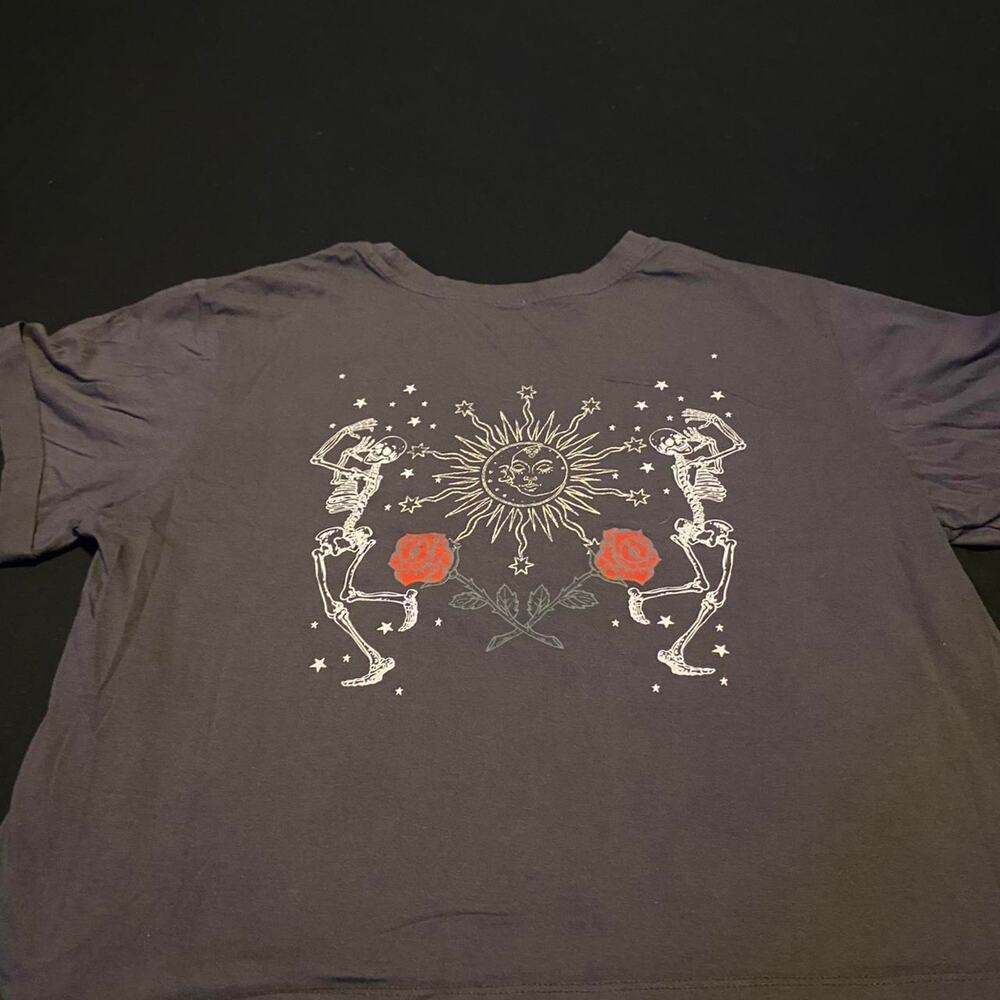 Skeleton graphic crop top tee